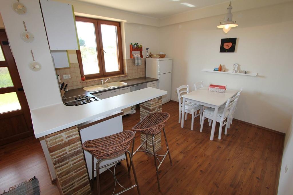 Apartment Dusanka Fažana Eksteriør billede